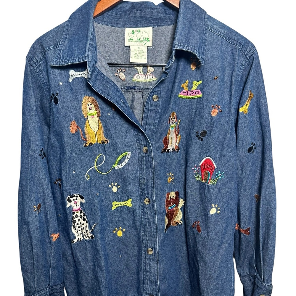 Quacker Factory Blue Denim Button Down Shirt with Dog Embroidery M - Picture 2 of 8